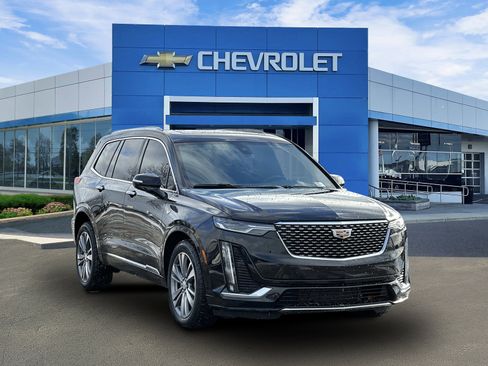 Certified 2020 Cadillac XT6 Premium Luxury image 6
