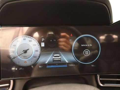 New 2026 Hyundai Elantra Limited FWD image 17