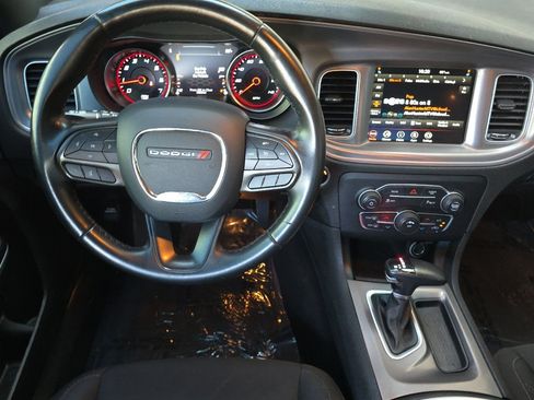 Used 2023 Dodge Charger SXT RWD image 15