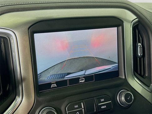 Used 2022 Chevrolet Silverado 1500 RST w/ Convenience Package II image 10