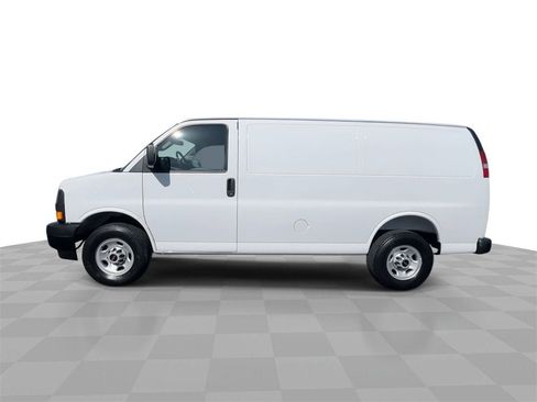 New 2025 GMC Savana 2500 w/ Communications Package image 5