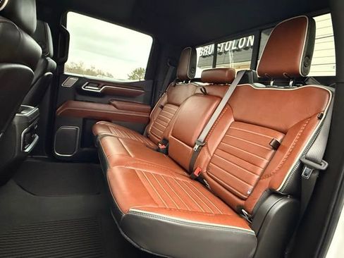 Used 2024 GMC Sierra 1500 Denali Ultimate image 28