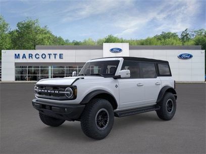 New 2025 Ford Bronco Outer Banks