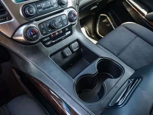 Used 2018 Chevrolet Tahoe LS RWD image 19