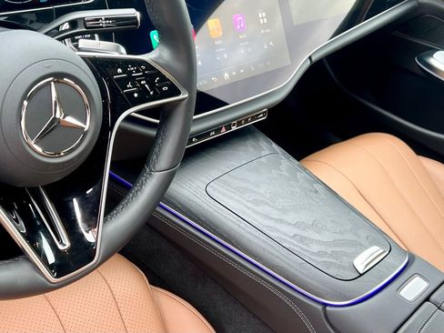Certified 2026 Mercedes-Benz E 350 4MATIC Sedan image 27