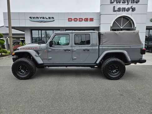 Used 2022 Jeep Gladiator Mojave w/ LED Lighting Group AWD/4WD image 2