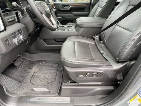 Certified 2025 GMC Sierra 3500 Denali w/ Denali Reserve Package AWD/4WD image 14