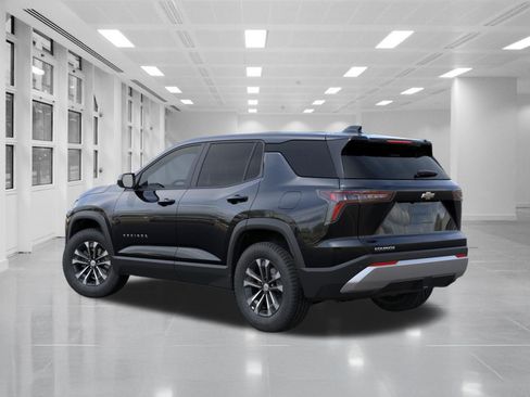 New 2027 Chevrolet Equinox LT w/ Convenience Package II FWD image 4