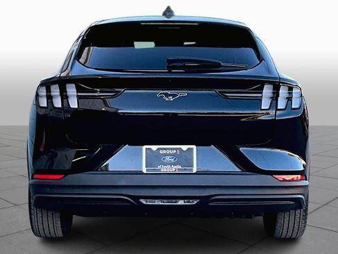 Used 2025 Ford Mustang Mach-E Select w/ Comfort Package Lite image 4