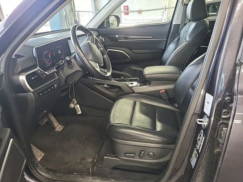 Used 2025 Kia Telluride S image 7