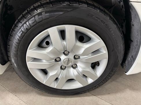 Used 2012 Nissan Altima 2.5 S image 9