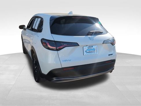Used 2024 Honda HR-V Sport image 6