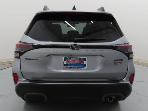 New 2025 Subaru Forester Limited w/ Popular Package image 5