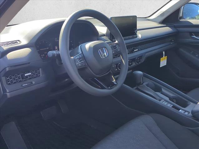 Certified 2025 Honda Accord SE image 3