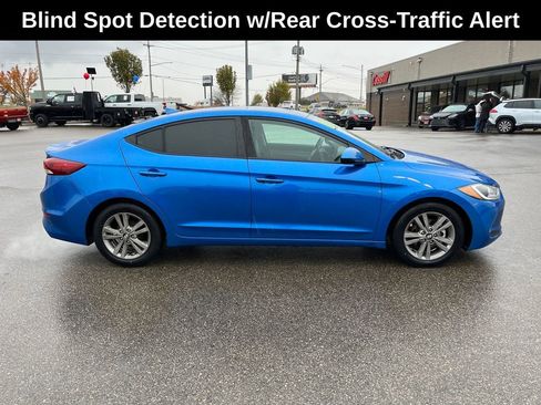 Used 2017 Hyundai Elantra SE w/ SE A/T Tech Package 03 image 8