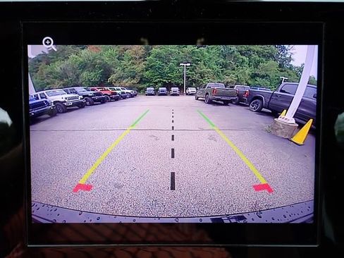 Certified 2023 Jeep Grand Cherokee Altitude AWD/4WD image 24