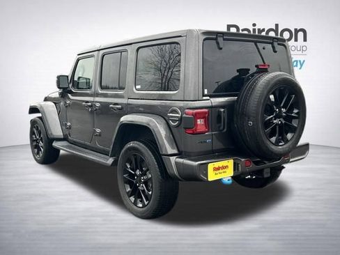 Used 2021 Jeep Wrangler Unlimited Sahara AWD/4WD image 10