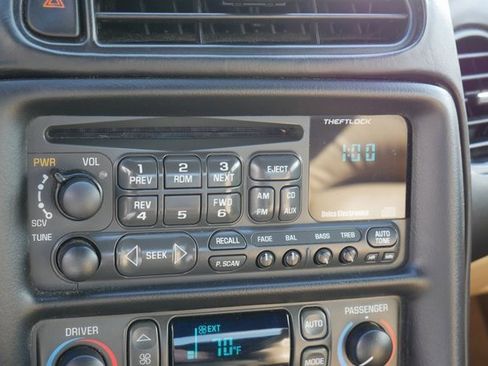 Used 2001 Chevrolet Corvette Convertible w/ Preferred Equipment Group1 image 14