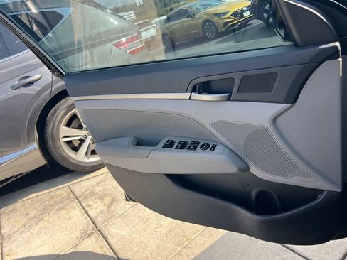 Used 2017 Hyundai Elantra ECO FWD image 18