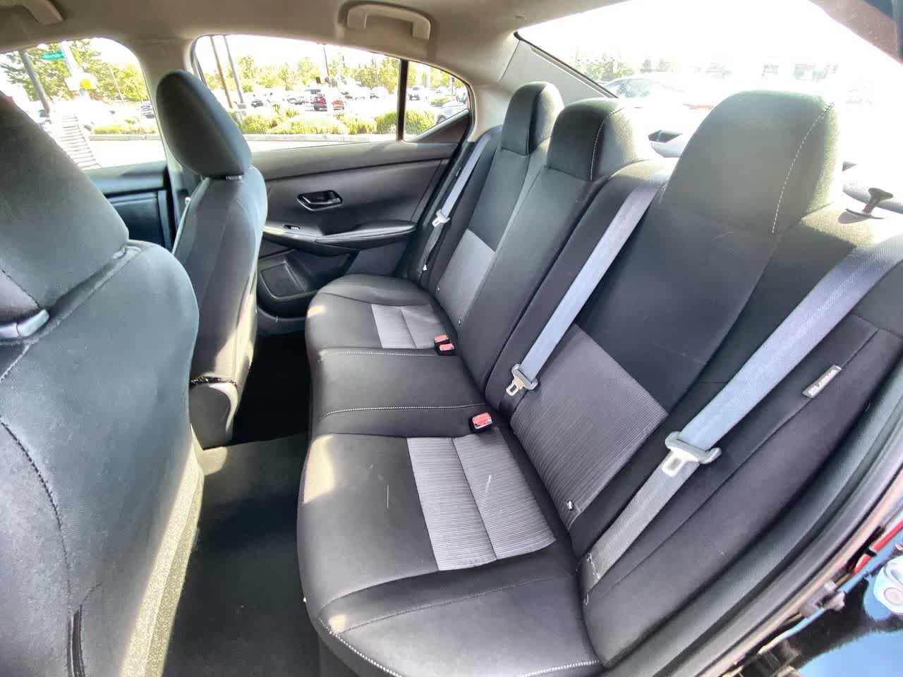 Used 2024 Nissan Sentra SV FWD image 21
