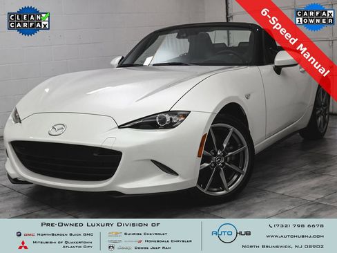 Used 2023 MAZDA MX-5 Miata Grand Touring RWD image 1