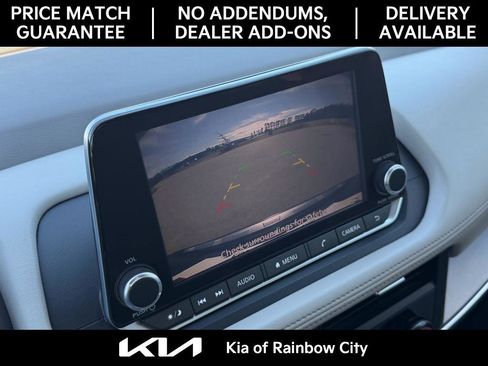 Used 2023 Nissan Rogue SV image 31