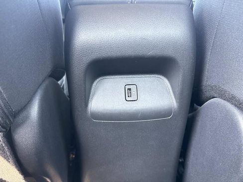 Used 2021 Nissan Sentra SV image 14