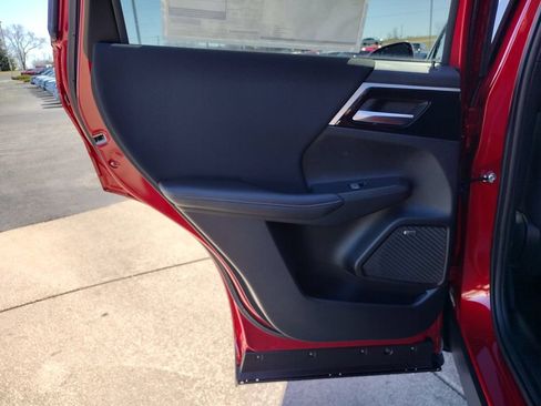 New 2026 Mitsubishi Outlander ES AWD/4WD image 28