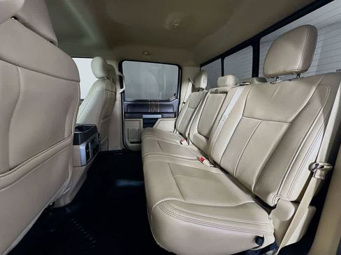 Certified 2019 Ford F150 Lariat image 14