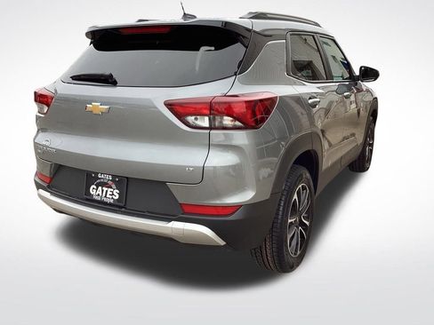 Used 2025 Chevrolet TrailBlazer LT image 11