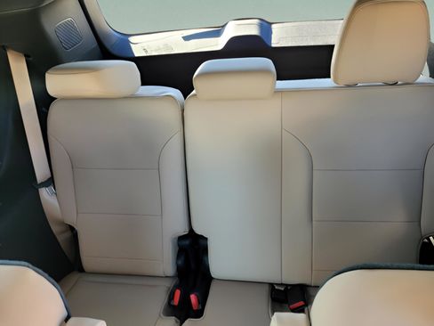 New 2026 Buick Enclave Preferred image 31