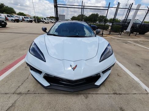 Used 2021 Chevrolet Corvette Stingray Preferred Conv w/ Z51 Performance Package RWD image 2