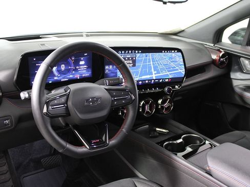 Used 2024 Chevrolet Blazer EV RS RWD image 6