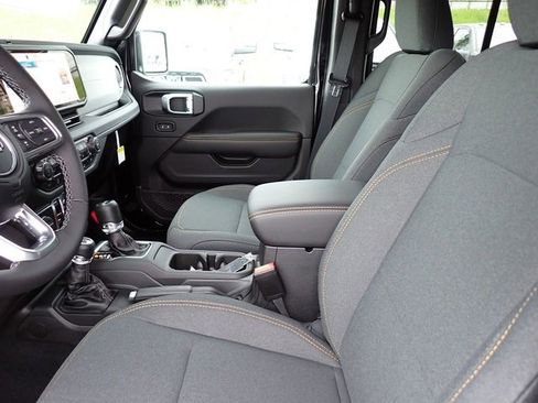 New 2025 Jeep Wrangler Sahara image 12