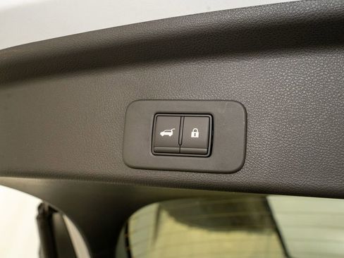 New 2026 Nissan Murano SL image 7