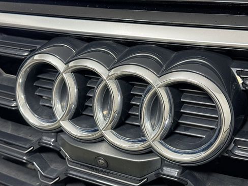 Certified 2023 Audi Q5 2.0T Premium Plus w/ Premium Plus Package image 32