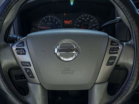 Used 2021 Nissan NV 3500 SL image 28