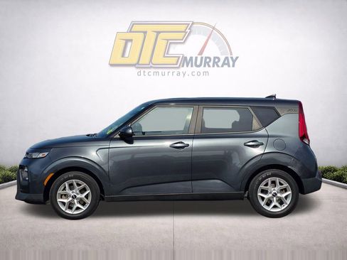 Used 2022 Kia Soul LX w/ Technology Package FWD image 3