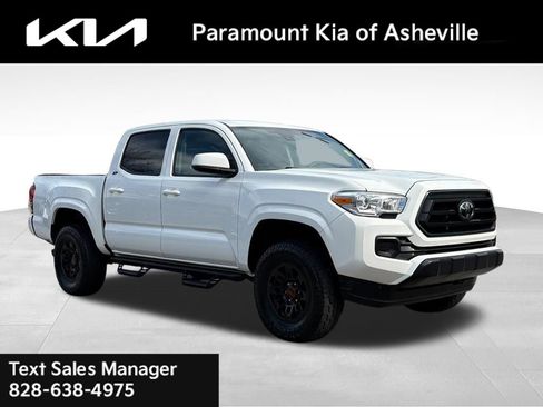Used 2023 Toyota Tacoma SR image 1