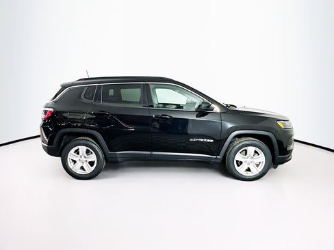 Used 2022 Jeep Compass Latitude w/ Sun and Sound Group image 10
