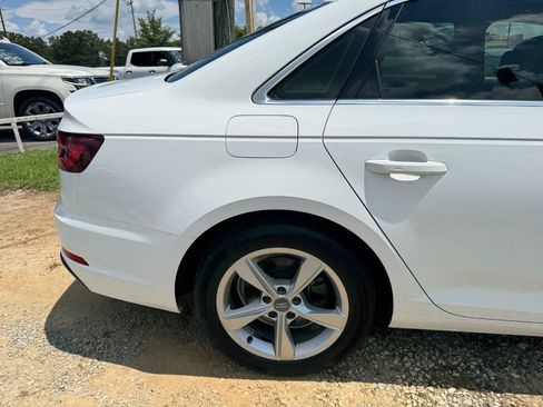 Used 2019 Audi A4 2.0T Premium w/ Convenience Package FWD image 9
