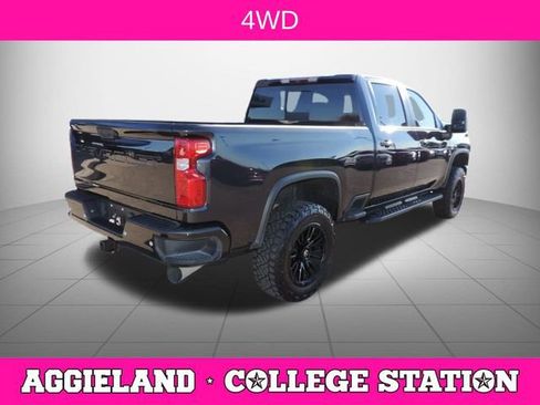 Used 2024 Chevrolet Silverado 2500 LT w/ Texas Edition image 4