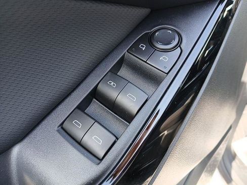 New 2026 Chevrolet Equinox LT image 10