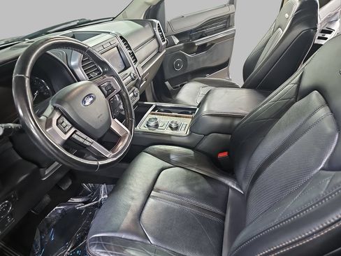 Used 2019 Ford Expedition Platinum AWD/4WD image 22