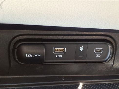 Used 2024 Kia Sportage EX image 20