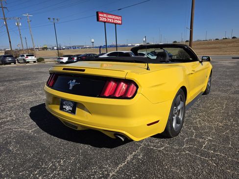 Used 2017 Ford Mustang Convertible w/ Equipment Group 051A image 7