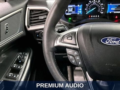 Used 2024 Ford Edge SEL AWD/4WD image 15