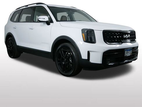 Certified 2024 Kia Telluride SX Prestige X-Line AWD/4WD image 3