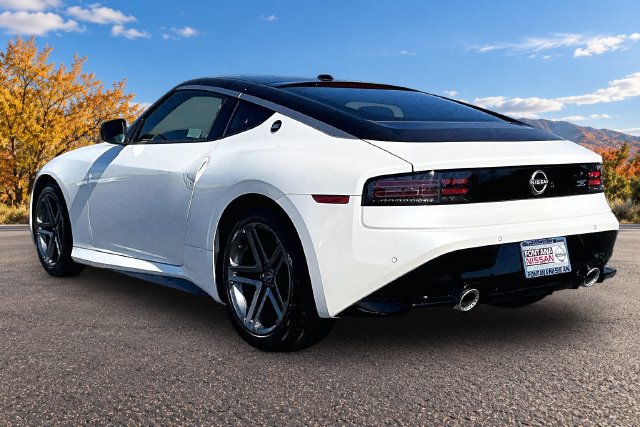 New 2027 Nissan Z Sport w/ Essentials Package (Sport) RWD image 3