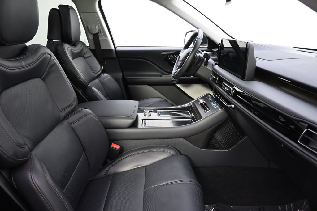 New 2026 Lincoln Aviator Reserve AWD/4WD image 16